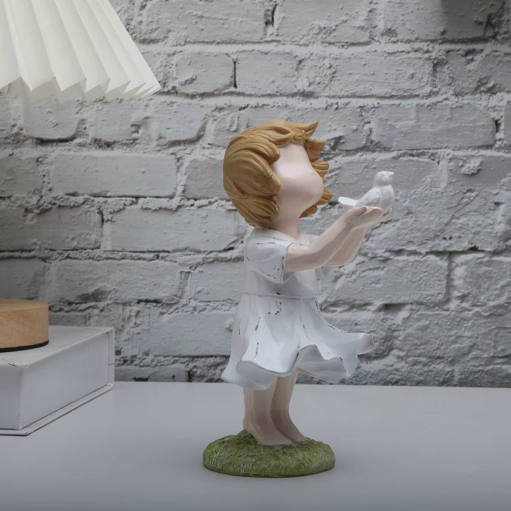 Banksy-Inspired Heart Balloon and Flying Girl Modern Sculpture for Home Décor
