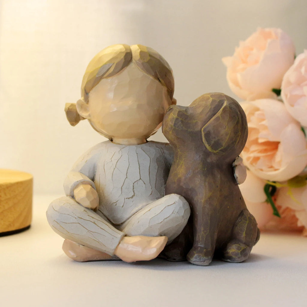 Resin Handicraft Statue of Girl and Dog for Home and Living Room Decoration