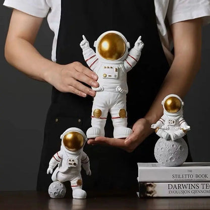 Cosmonaut Miniature Statues - Decorative Astronaut Figurines and Moon Sculptures for Home Decor Gifts
