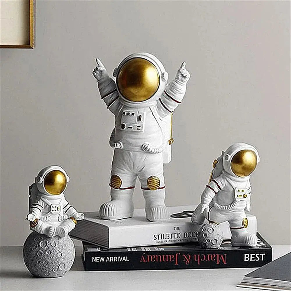 Cosmonaut Miniature Statues - Decorative Astronaut Figurines and Moon Sculptures for Home Decor Gifts